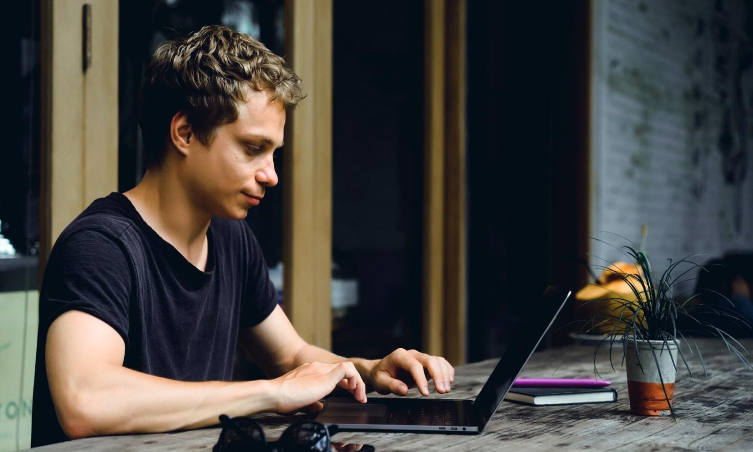 Erfolgreiche Datenbankprojekte mit fundiertem Fachwissen und praktischen Kenntnissen